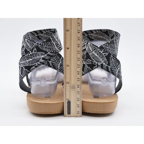 Muk Luks Womens 8 Sandals Black Stretch Fabric Ankle Strap Flat Open Toe Pull On - Picture 7 of 10